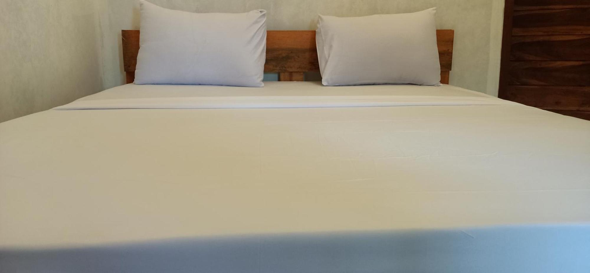 Bayan Exotic Homestay เซอนารู ภายนอก รูปภาพ